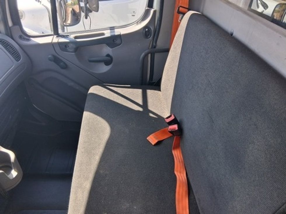 Flatbed Truck-Light and Medium Duty Trucks-Freightliner-2016-M2-Indianapolis-IN-229,236\n\t\tmiles-$ 51,000 - Image 11