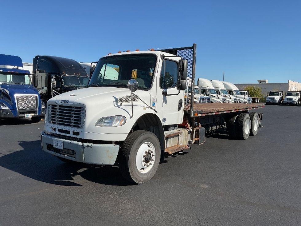 Flatbed Truck-Light and Medium Duty Trucks-Freightliner-2016-M2-Indianapolis-IN-313,307\n\t\tmiles-$ 33,500 - Image 3