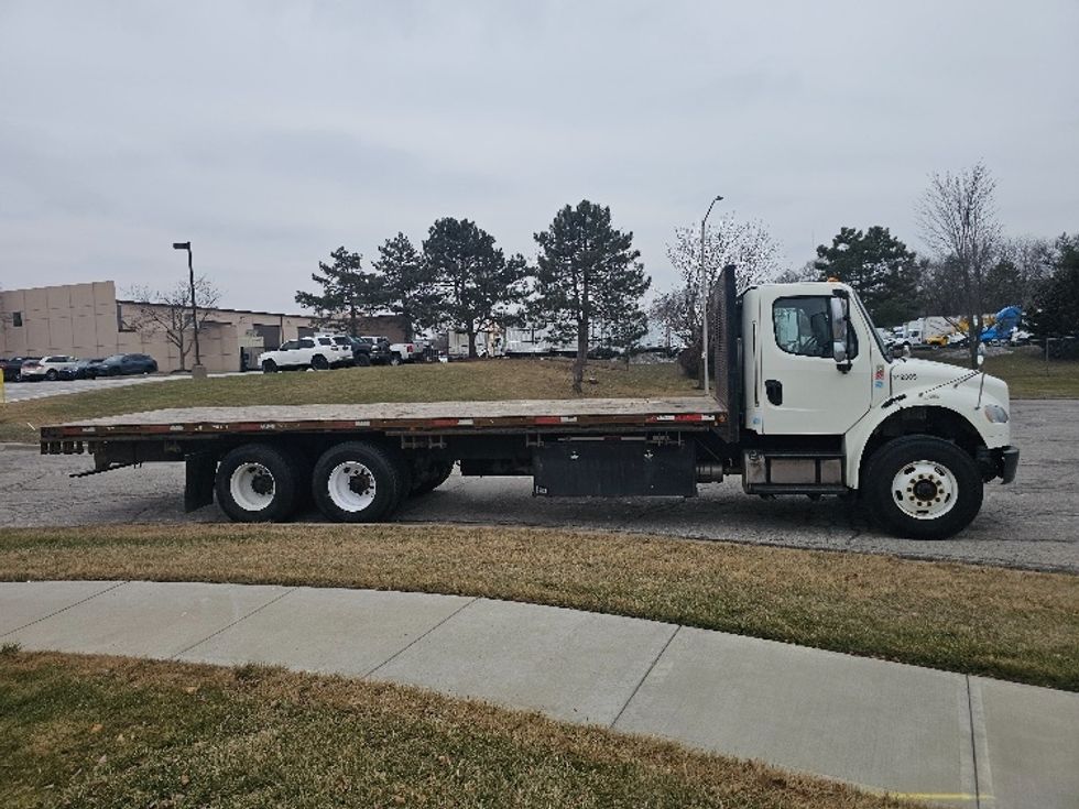 Flatbed Truck-Light and Medium Duty Trucks-Freightliner-2016-M2-Kansas City-MO-266,200\n\t\tmiles-$ 50,750 - Image 10