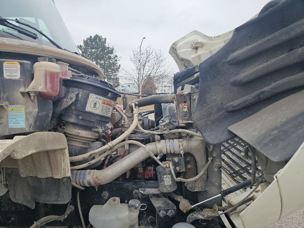 Flatbed Truck-Light and Medium Duty Trucks-Freightliner-2016-M2-Kansas City-MO-266,200\n\t\tmiles-$ 50,750 - Image 17