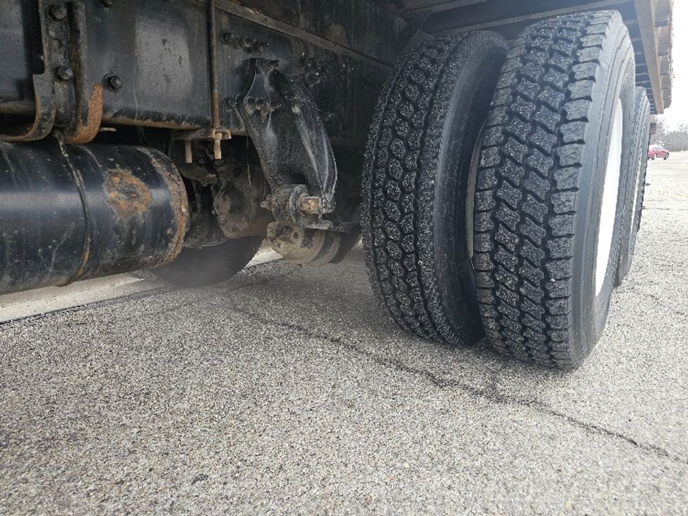 Flatbed Truck-Light and Medium Duty Trucks-Freightliner-2016-M2-Kansas City-MO-266,200\n\t\tmiles-$ 50,750 - Image 5