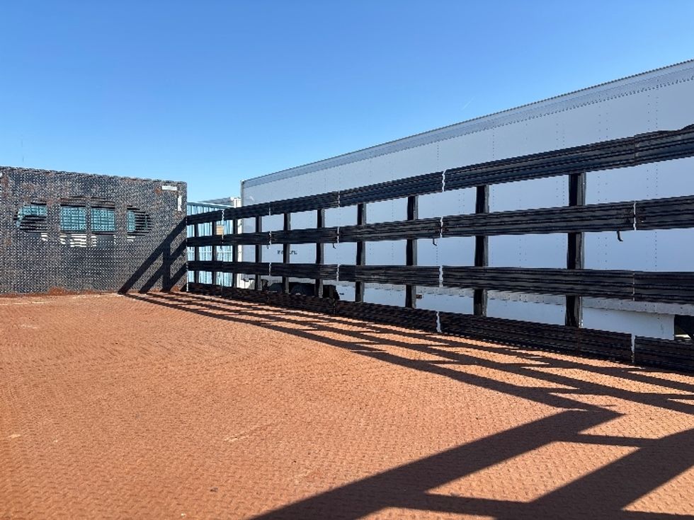 Flatbed Truck-Light and Medium Duty Trucks-Freightliner-2016-M2-Mansfield-OH-147,360\n\t\tmiles-$ 62,500 - Image 10