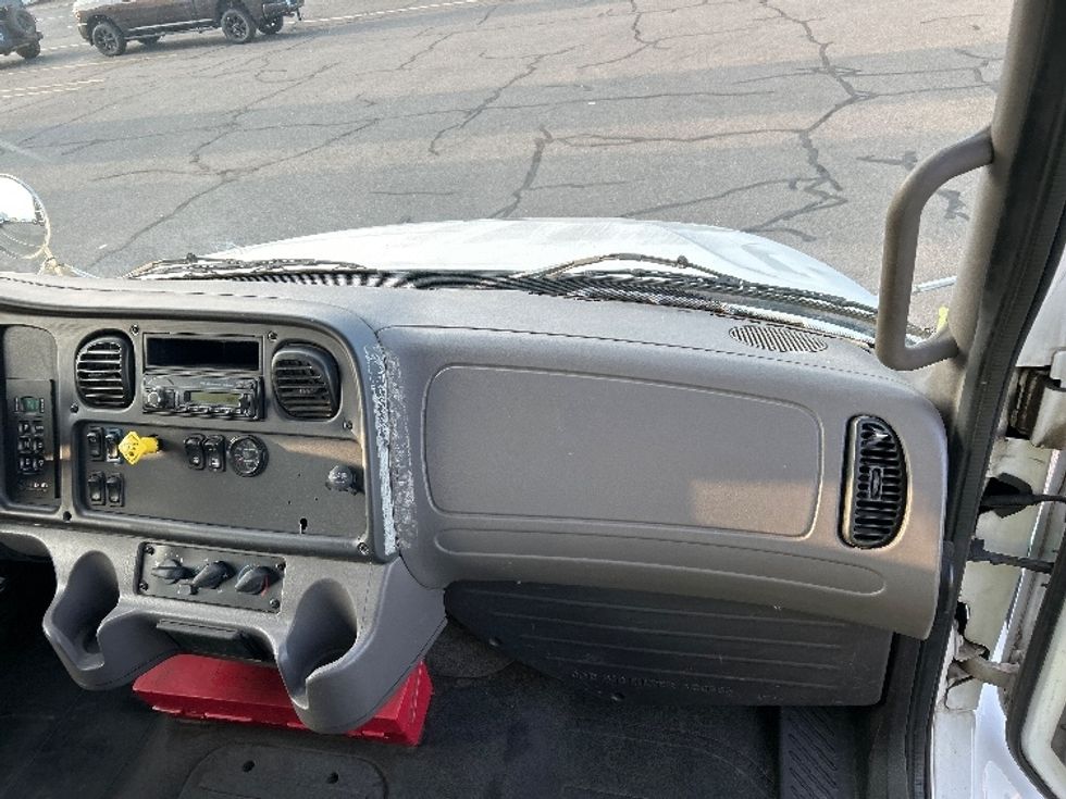 Flatbed Truck-Light and Medium Duty Trucks-Freightliner-2016-M2-Medford-OR-243,737\n\t\tmiles-$ 46,000 - Image 17