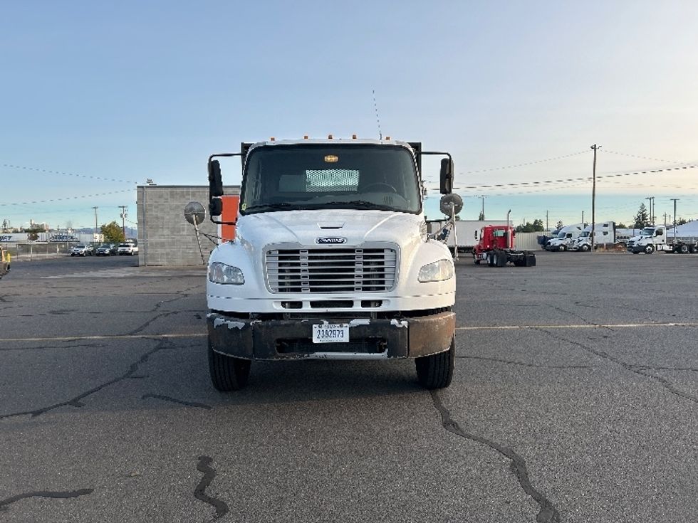 Flatbed Truck-Light and Medium Duty Trucks-Freightliner-2016-M2-Medford-OR-243,737\n\t\tmiles-$ 46,000 - Image 2