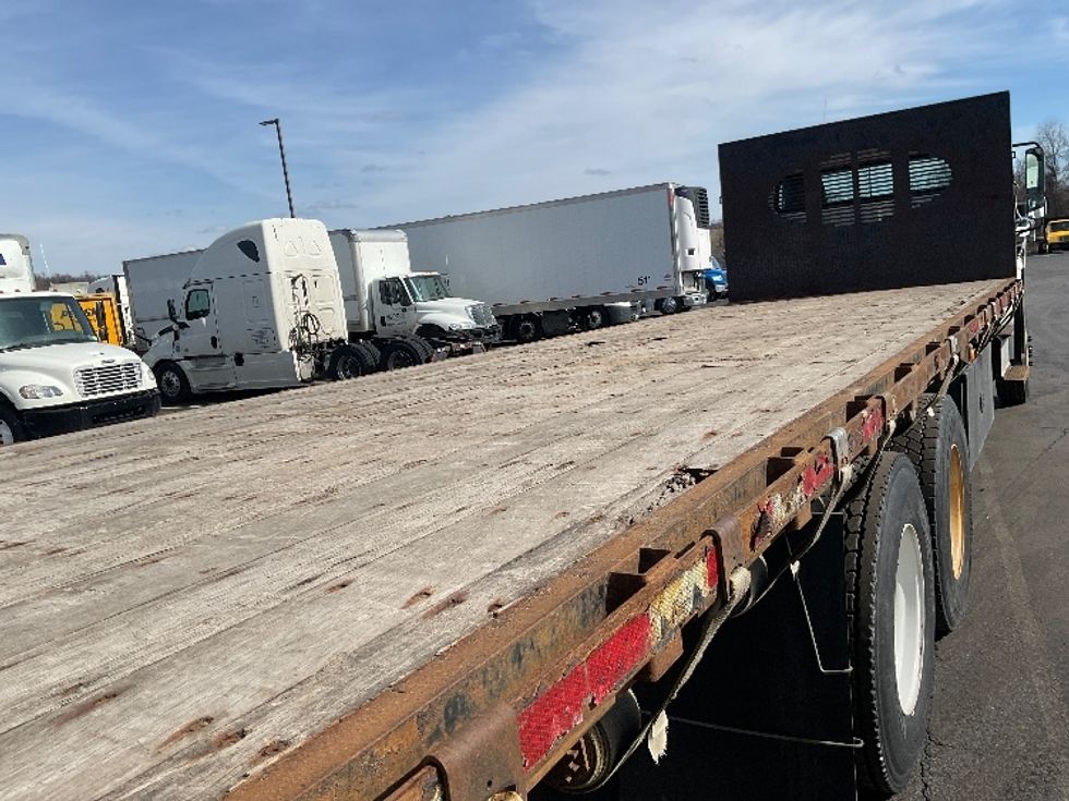 Flatbed Truck-Light and Medium Duty Trucks-Freightliner-2016-M2-Mount Pleasant-PA-220,417\n\t\tmiles-$ 56,250 - Image 11