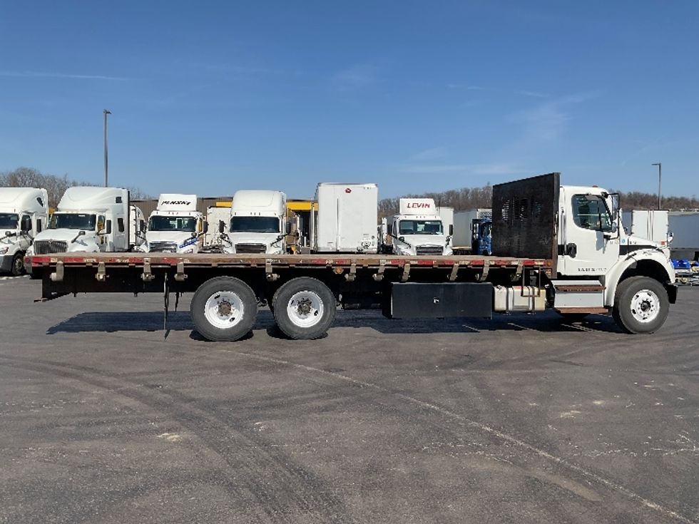 Flatbed Truck-Light and Medium Duty Trucks-Freightliner-2016-M2-Mount Pleasant-PA-220,417\n\t\tmiles-$ 56,250 - Image 14