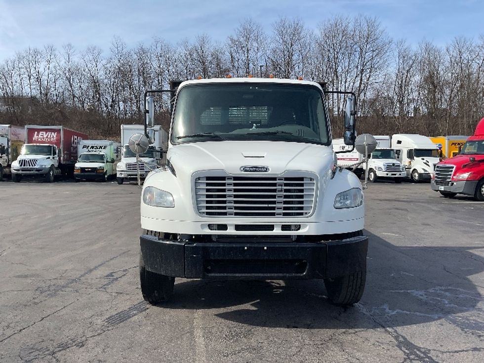 Flatbed Truck-Light and Medium Duty Trucks-Freightliner-2016-M2-Mount Pleasant-PA-220,417\n\t\tmiles-$ 56,250 - Image 2