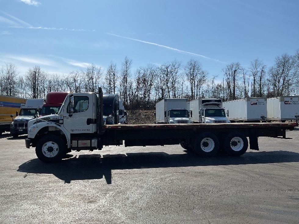 Flatbed Truck-Light and Medium Duty Trucks-Freightliner-2016-M2-Mount Pleasant-PA-220,417\n\t\tmiles-$ 56,250 - Image 4