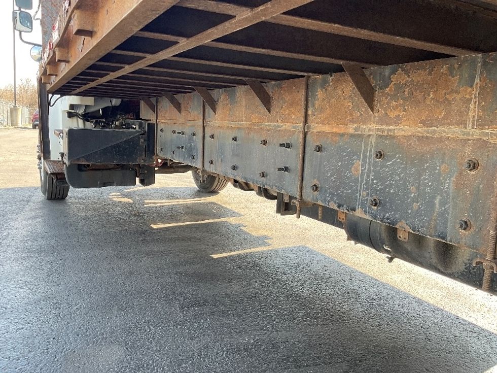 Flatbed Truck-Light and Medium Duty Trucks-Freightliner-2016-M2-Mount Pleasant-PA-220,417\n\t\tmiles-$ 56,250 - Image 5