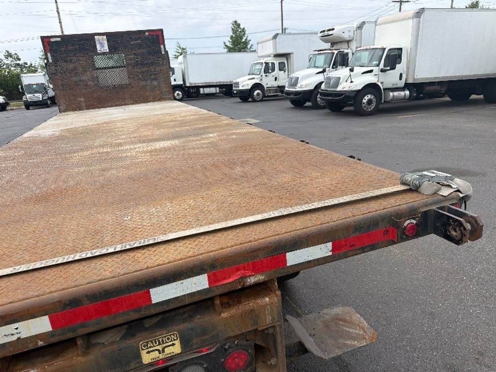 Flatbed Truck-Light and Medium Duty Trucks-Freightliner-2016-M2-West Babylon-NY-152,526\n\t\tmiles-$ 53,000 - Image 12