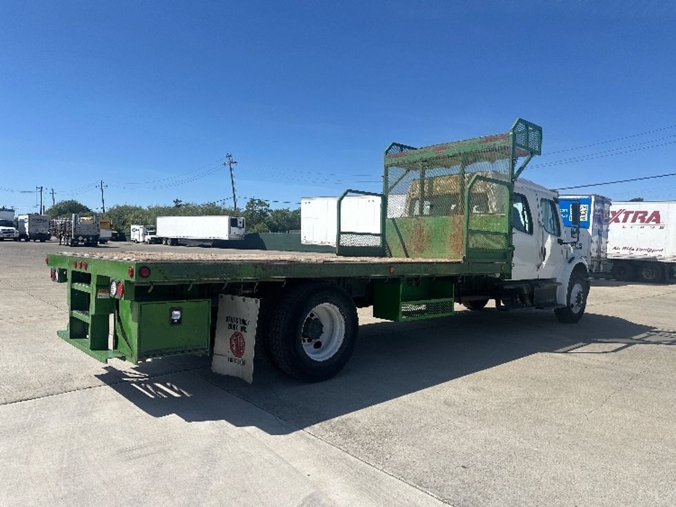 Flatbed Truck-Light and Medium Duty Trucks-Freightliner-2016-M2-West Sacramento-CA-186,935\n\t\tmiles-$ 48,250 - Image 13