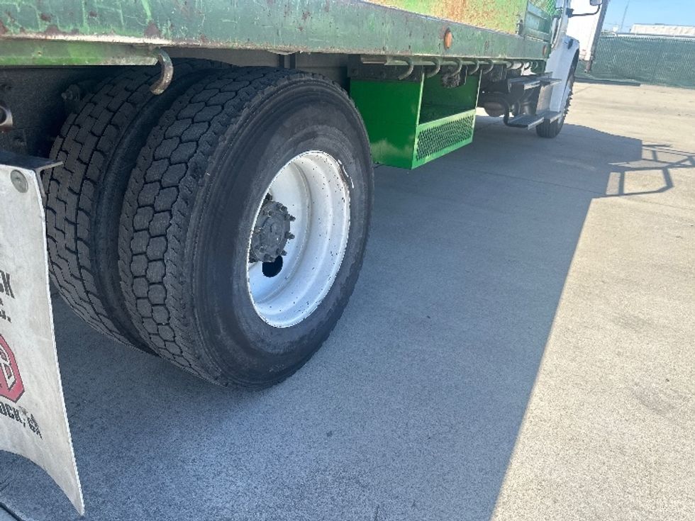 Flatbed Truck-Light and Medium Duty Trucks-Freightliner-2016-M2-West Sacramento-CA-186,935\n\t\tmiles-$ 48,250 - Image 14
