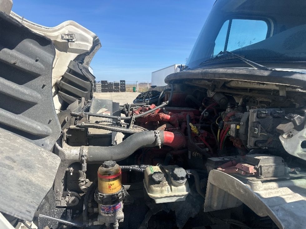 Flatbed Truck-Light and Medium Duty Trucks-Freightliner-2016-M2-West Sacramento-CA-186,935\n\t\tmiles-$ 48,250 - Image 23