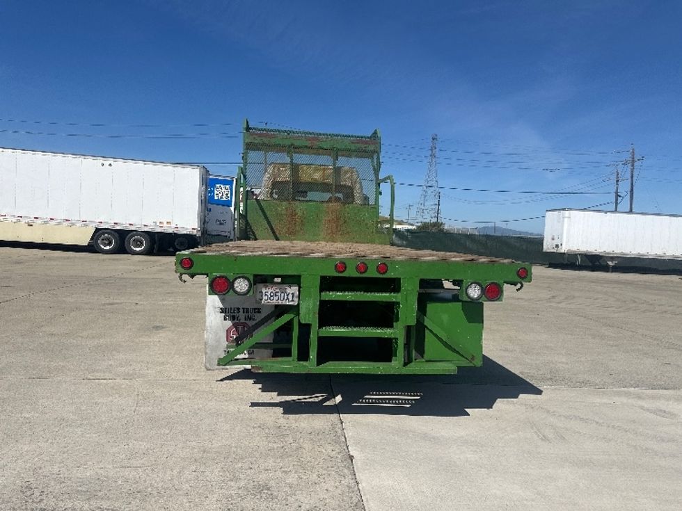 Flatbed Truck-Light and Medium Duty Trucks-Freightliner-2016-M2-West Sacramento-CA-186,935\n\t\tmiles-$ 48,250 - Image 7