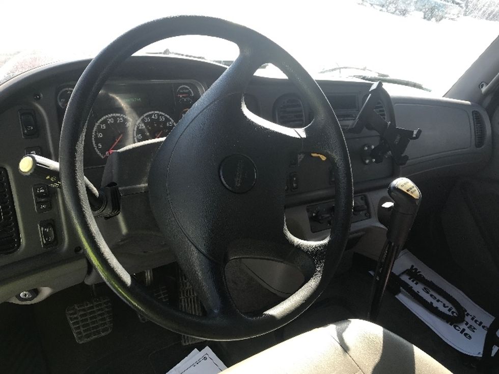 Flatbed Truck-Light and Medium Duty Trucks-Freightliner-2016-M211264S-Whitesboro-NY-111,929\n\t\tmiles-$ 64,750 - Image 12