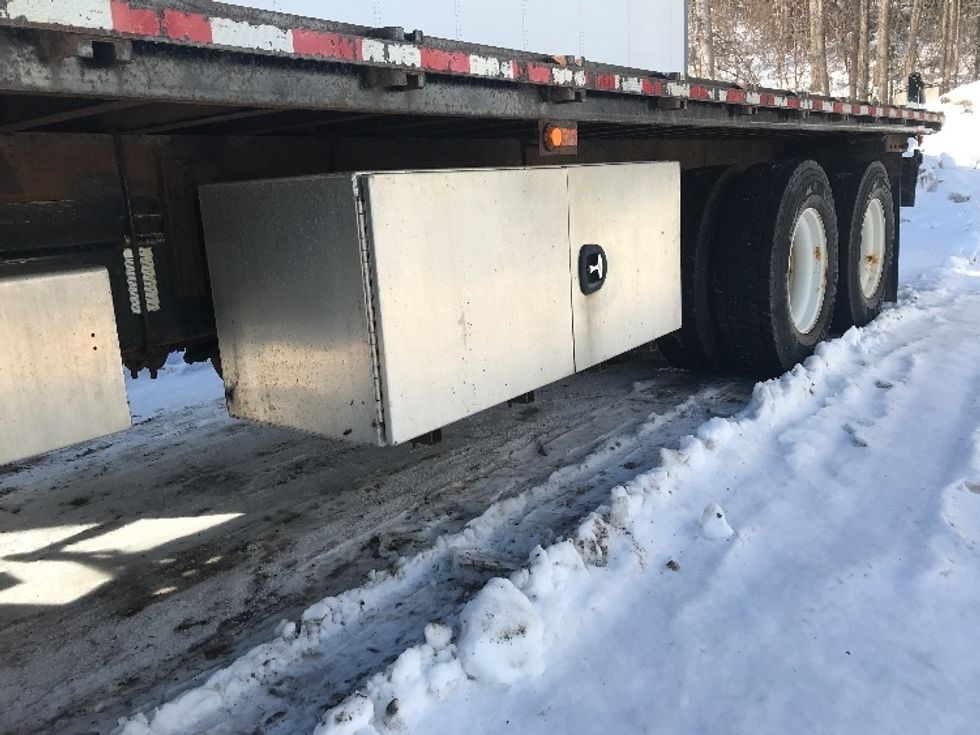 Flatbed Truck-Light and Medium Duty Trucks-Freightliner-2016-M211264S-Whitesboro-NY-111,929\n\t\tmiles-$ 64,750 - Image 5