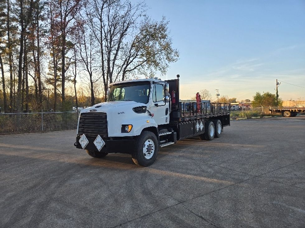 Flatbed Truck-Light and Medium Duty Trucks-Freightliner-2017-114SD-Longview-TX-178,002\n\t\tmiles-$ 75,250 - Image 3