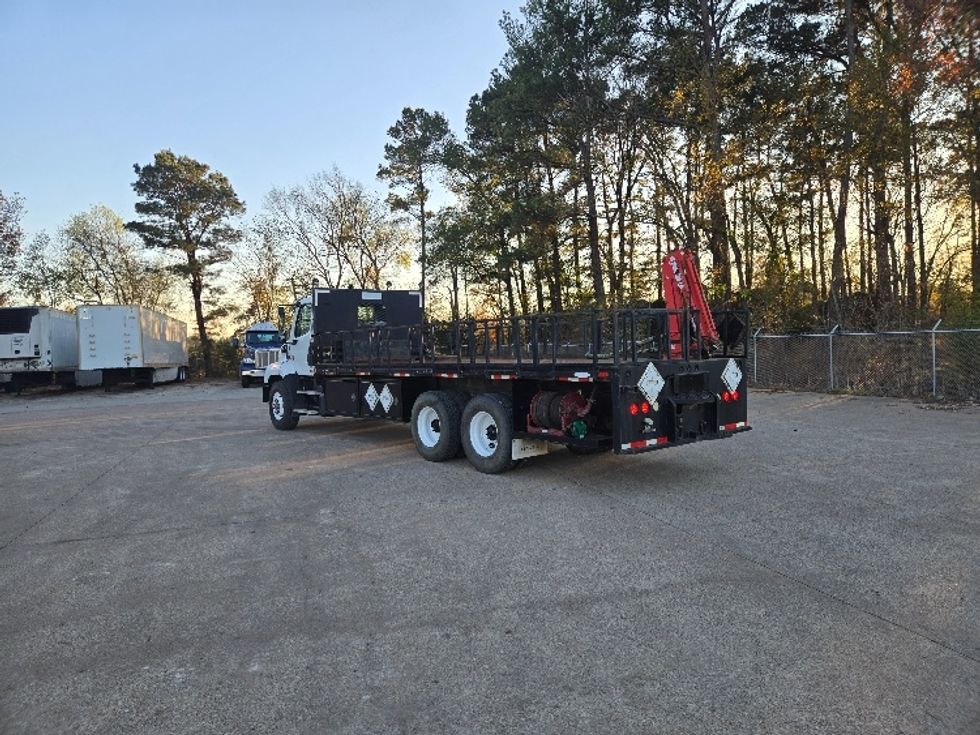 Flatbed Truck-Light and Medium Duty Trucks-Freightliner-2017-114SD-Longview-TX-178,002\n\t\tmiles-$ 75,250 - Image 6