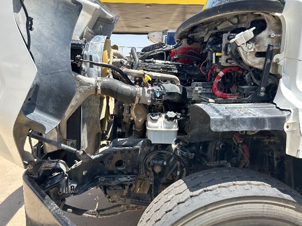 Flatbed Truck-Light and Medium Duty Trucks-Freightliner-2017-114SD-Lubbock-TX-325,702\n\t\tmiles-$ 99,750 - Image 24