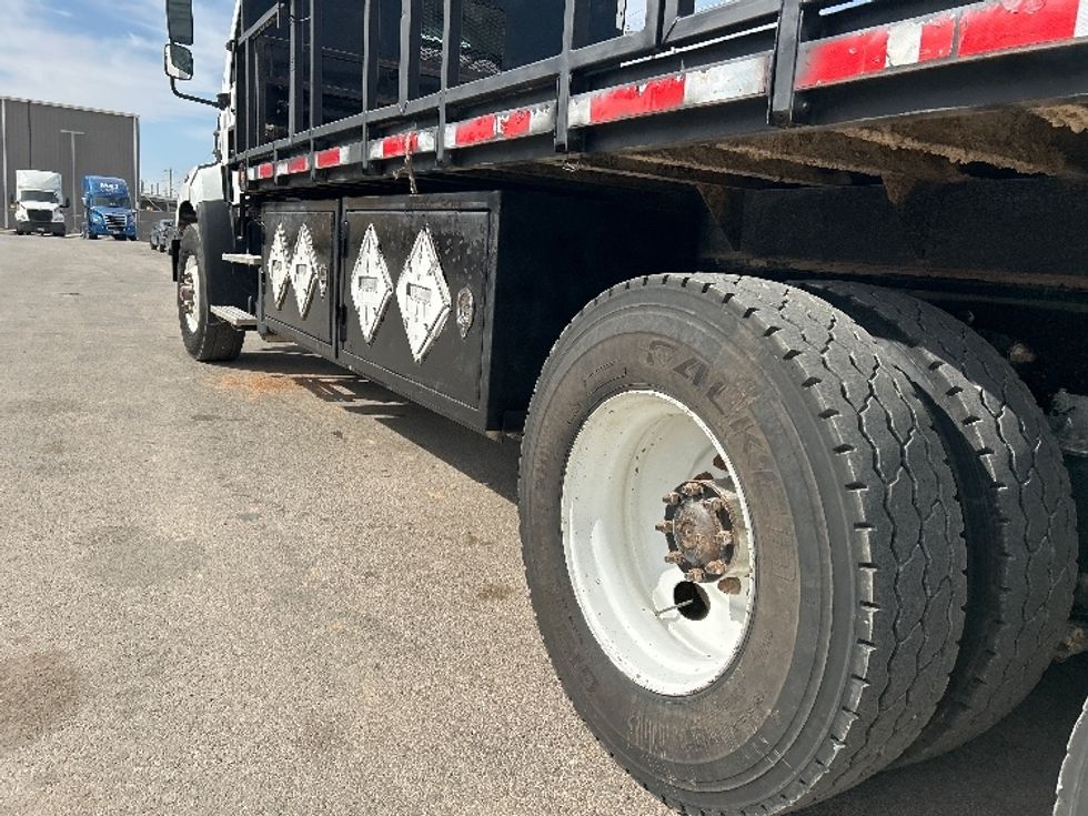 Flatbed Truck-Light and Medium Duty Trucks-Freightliner-2017-114SD-Odessa-TX-290,699\n\t\tmiles-$ 99,750 - Image 14