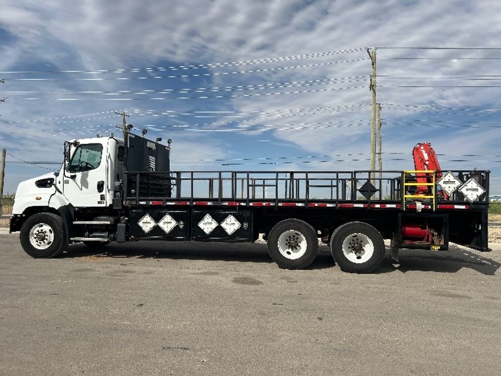Flatbed Truck-Light and Medium Duty Trucks-Freightliner-2017-114SD-Odessa-TX-290,699\n\t\tmiles-$ 99,750 - Image 15