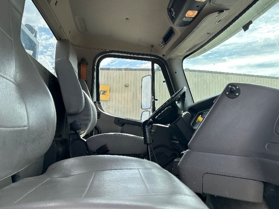 Flatbed Truck-Light and Medium Duty Trucks-Freightliner-2017-114SD-Odessa-TX-290,699\n\t\tmiles-$ 99,750 - Image 20