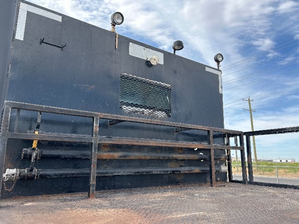 Flatbed Truck-Light and Medium Duty Trucks-Freightliner-2017-114SD-Odessa-TX-290,699\n\t\tmiles-$ 99,750 - Image 23