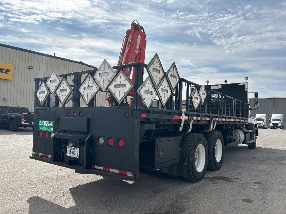 Flatbed Truck-Light and Medium Duty Trucks-Freightliner-2017-114SD-Odessa-TX-290,699\n\t\tmiles-$ 99,750 - Image 6