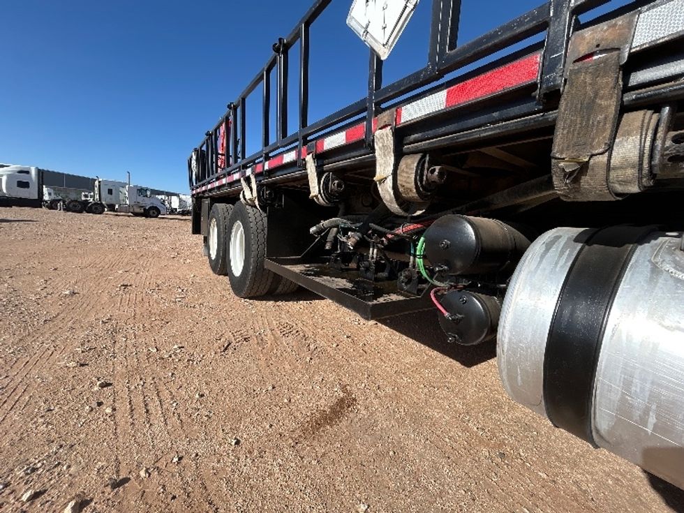 Flatbed Truck-Light and Medium Duty Trucks-Freightliner-2017-114SD-Odessa-TX-343,800\n\t\tmiles-$ 70,500 - Image 14