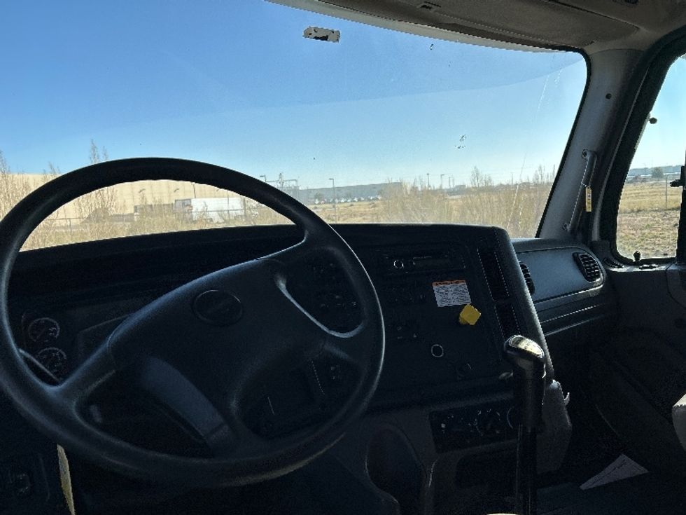 Flatbed Truck-Light and Medium Duty Trucks-Freightliner-2017-114SD-Odessa-TX-343,800\n\t\tmiles-$ 70,500 - Image 17