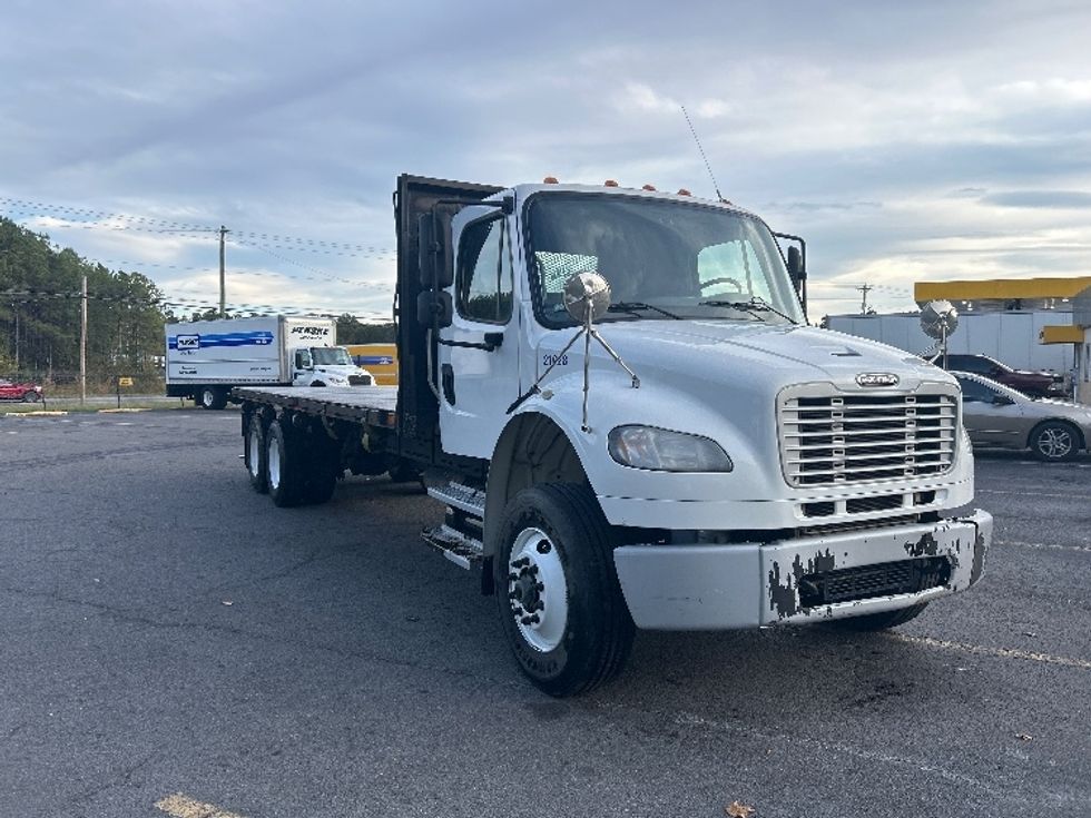 Flatbed Truck-Light and Medium Duty Trucks-Freightliner-2017-M2-Dalton-GA-203,231\n\t\tmiles-$ 50,500 - Image 1