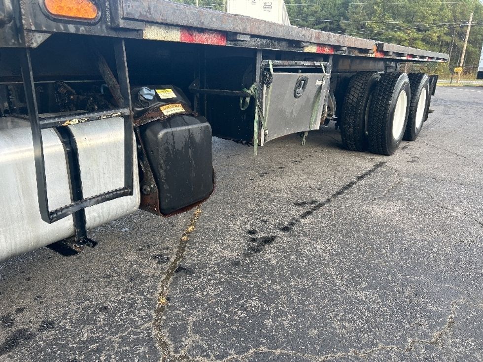 Flatbed Truck-Light and Medium Duty Trucks-Freightliner-2017-M2-Dalton-GA-203,231\n\t\tmiles-$ 50,500 - Image 5