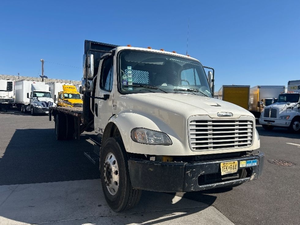 Flatbed Truck-Light and Medium Duty Trucks-Freightliner-2017-M2-Dayton-NJ-94,658\n\t\tmiles-$ 53,250 - Image 1