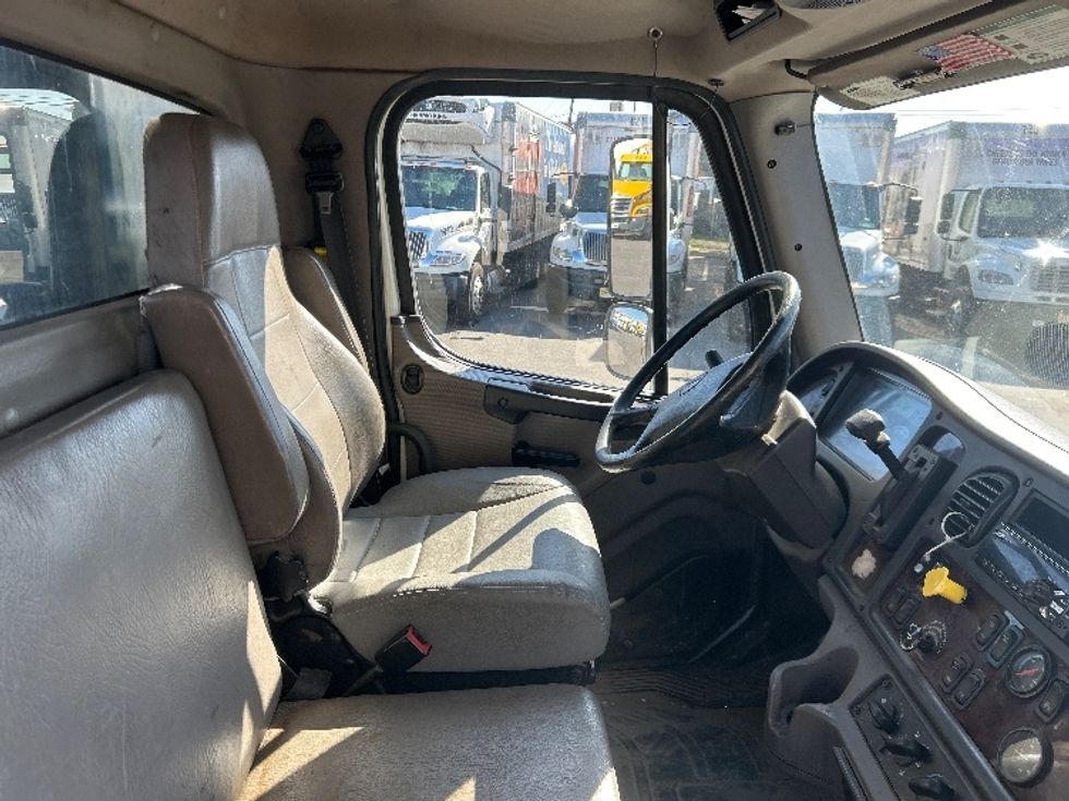 Flatbed Truck-Light and Medium Duty Trucks-Freightliner-2017-M2-Dayton-NJ-94,658\n\t\tmiles-$ 53,250 - Image 21