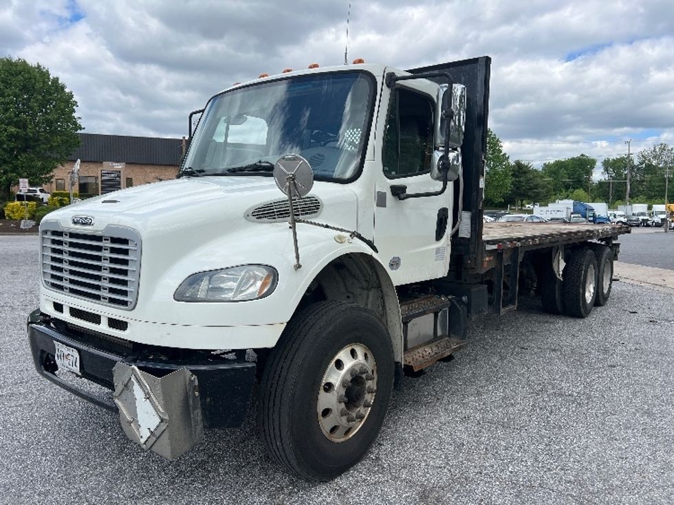 Flatbed Truck-Light and Medium Duty Trucks-Freightliner-2017-M2-Essex-MD-219,564\n\t\tmiles-$ 65,500 - Image 3