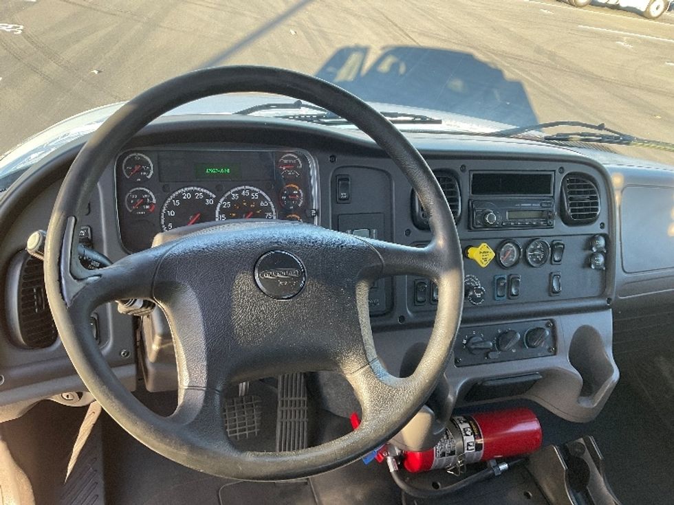 Flatbed Truck-Light and Medium Duty Trucks-Freightliner-2017-M2-Fontana-CA-178,254\n\t\tmiles-$ 38,000 - Image 18