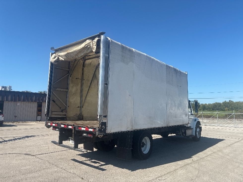 Flatbed Truck-Light and Medium Duty Trucks-Freightliner-2017-M2-Fort Wayne-IN-92,618\n\t\tmiles-$ 47,500 - Image 13