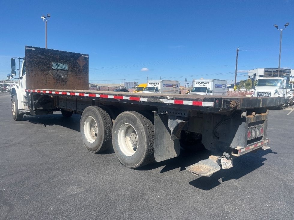 Flatbed Truck-Light and Medium Duty Trucks-Freightliner-2017-M2-Fresno-CA-261,893\n\t\tmiles-$ 52,250 - Image 6