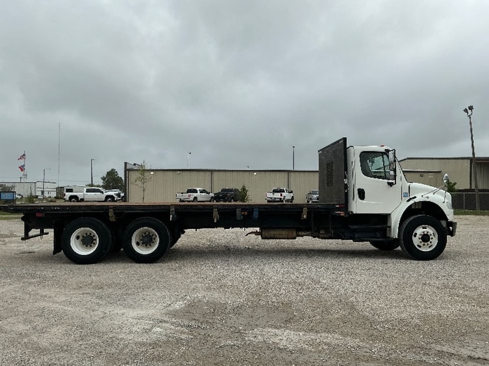 Flatbed Truck-Light and Medium Duty Trucks-Freightliner-2017-M2-Gulfport-MS-260,935\n\t\tmiles-$ 60,750 - Image 11