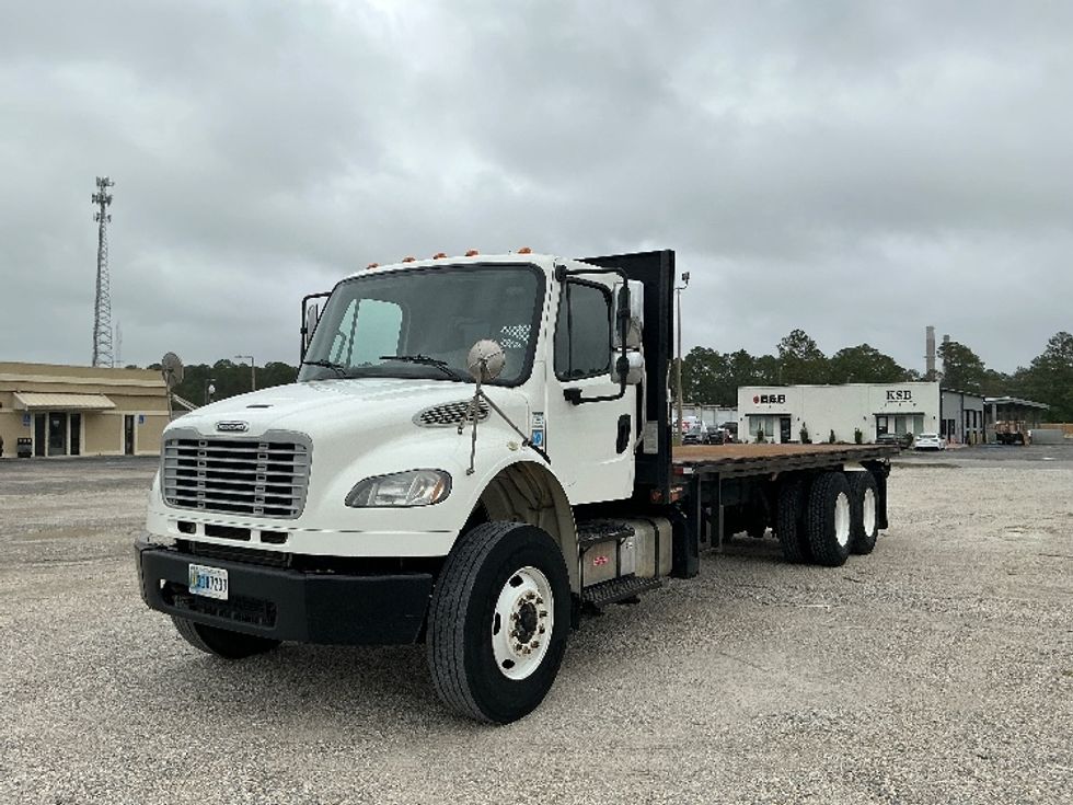 Flatbed Truck-Light and Medium Duty Trucks-Freightliner-2017-M2-Gulfport-MS-260,935\n\t\tmiles-$ 60,750 - Image 3