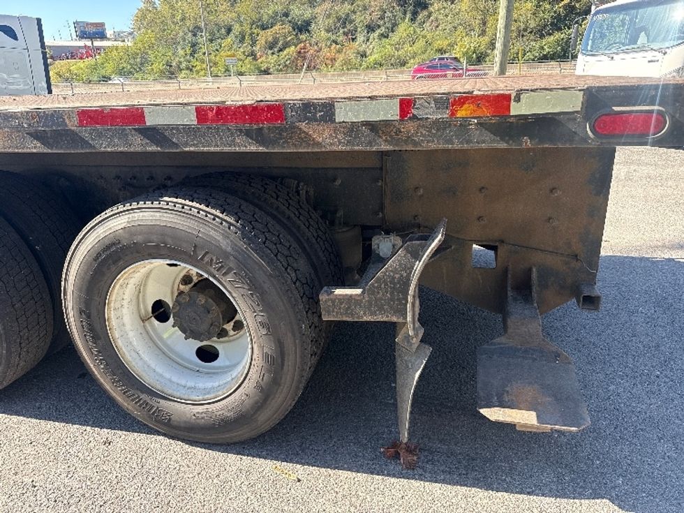Flatbed Truck-Light and Medium Duty Trucks-Freightliner-2017-M2-Knoxville-TN-224,857\n\t\tmiles-$ 34,000 - Image 24