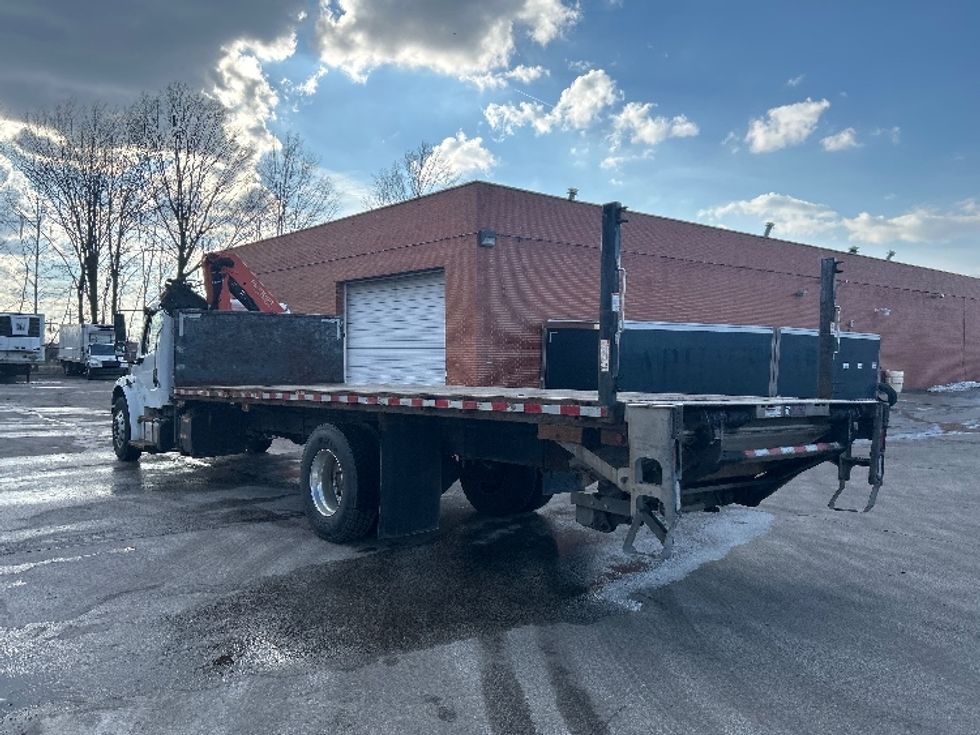 Flatbed Truck-Light and Medium Duty Trucks-Freightliner-2017-M2-Middlefield-OH-137,742\n\t\tmiles-$ 72,750 - Image 6