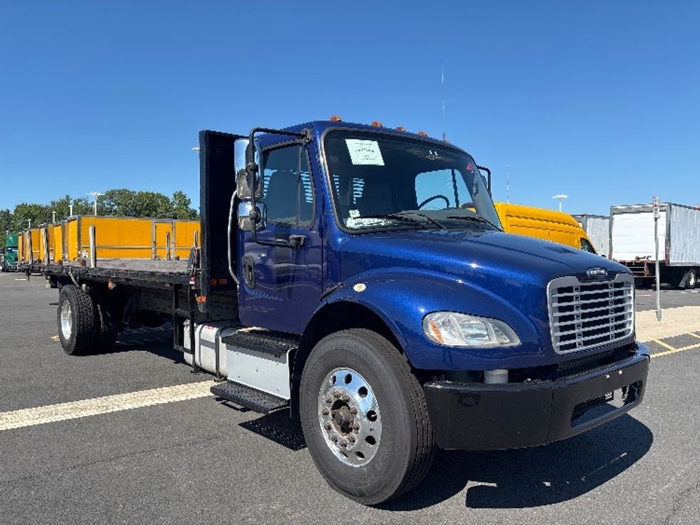 Flatbed Truck-Light and Medium Duty Trucks-Freightliner-2017-M2-Monmouth Junction-NJ-291,578\n\t\tmiles-$ 28,750 - Image 1