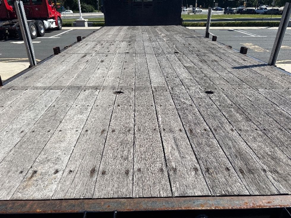 Flatbed Truck-Light and Medium Duty Trucks-Freightliner-2017-M2-Monmouth Junction-NJ-291,578\n\t\tmiles-$ 28,750 - Image 10