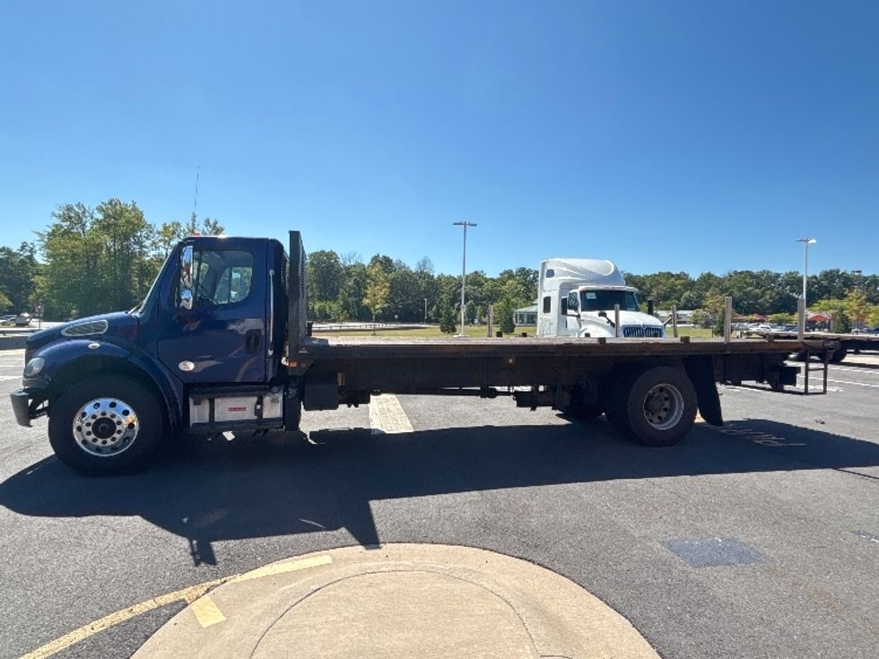 Flatbed Truck-Light and Medium Duty Trucks-Freightliner-2017-M2-Monmouth Junction-NJ-291,578\n\t\tmiles-$ 28,750 - Image 4