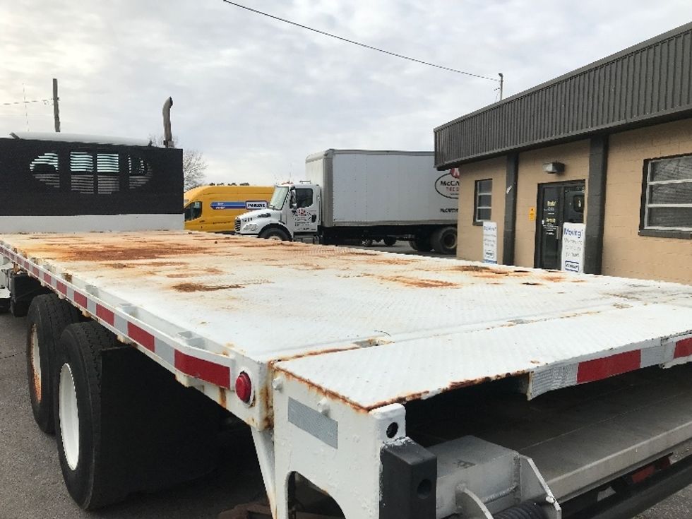 Flatbed Truck-Light and Medium Duty Trucks-Freightliner-2017-M2-Newport News-VA-191,384\n\t\tmiles-$ 67,750 - Image 11