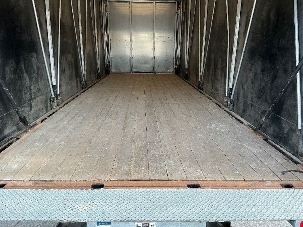 Flatbed Truck-Light and Medium Duty Trucks-Freightliner-2017-M2-Omaha-NE-71,829\n\t\tmiles-$ 55,750 - Image 10