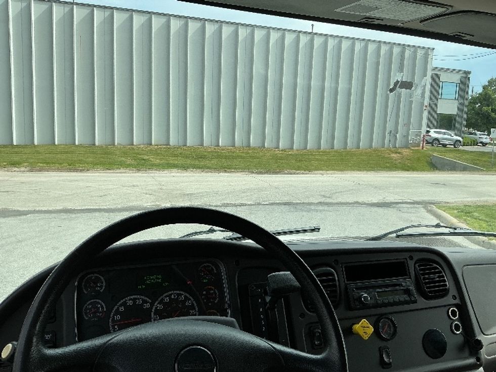 Flatbed Truck-Light and Medium Duty Trucks-Freightliner-2017-M2-Omaha-NE-71,829\n\t\tmiles-$ 55,750 - Image 18