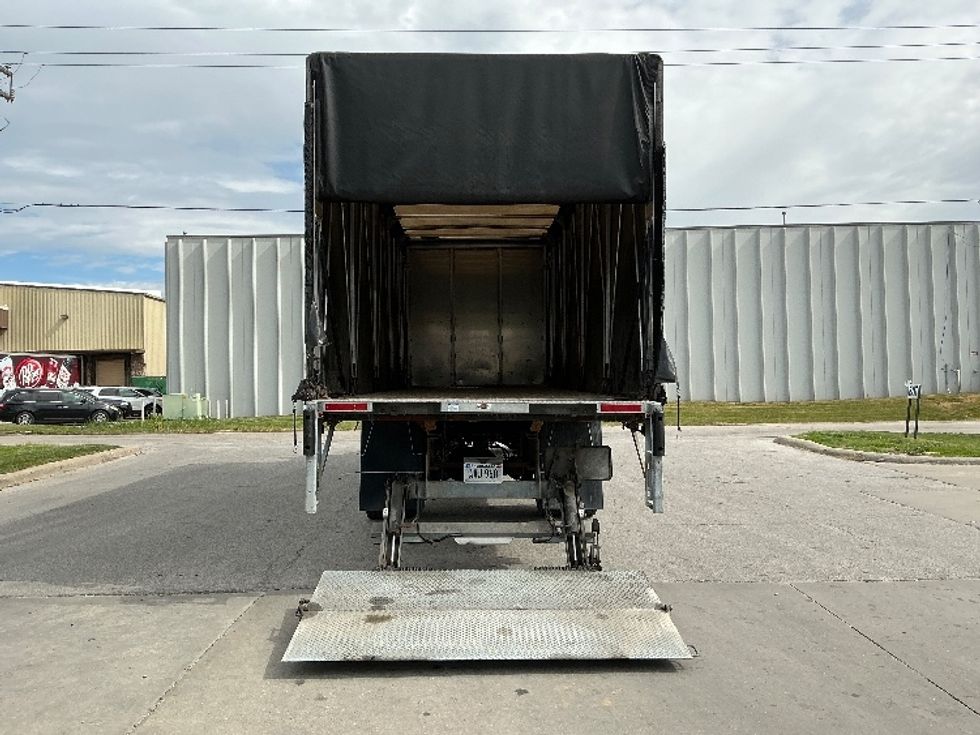 Flatbed Truck-Light and Medium Duty Trucks-Freightliner-2017-M2-Omaha-NE-71,829\n\t\tmiles-$ 55,750 - Image 9