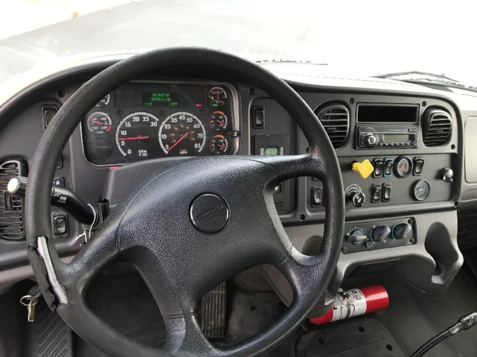2017 Freightliner M2 106 Medium Duty photo 13